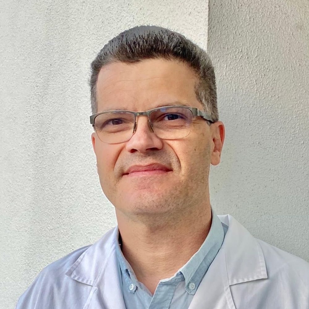 Foto de Dr. Michel Vaena