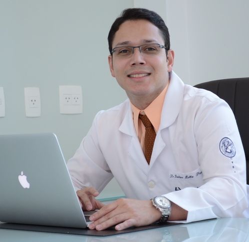 Foto de Dr. Gustavo Motta